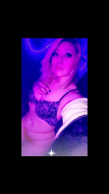 tigerlilyy777 OnlyFans picture