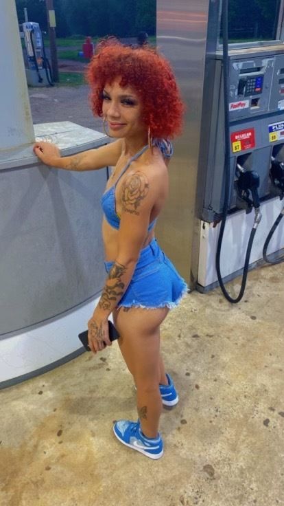 fineredbone21 OnlyFans picture