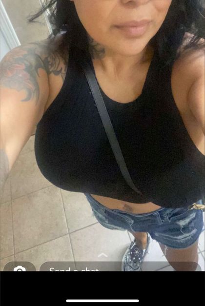 latina1hotwife OnlyFans picture