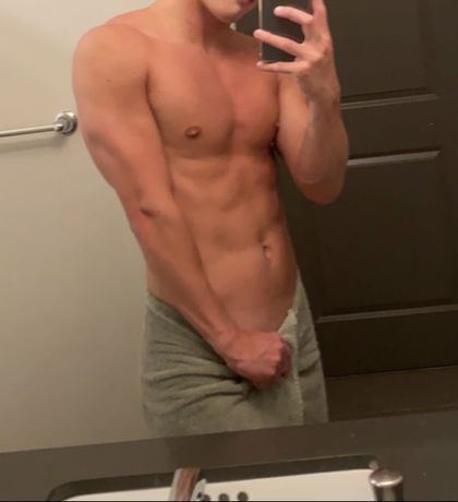 collegefrathlete OnlyFans picture