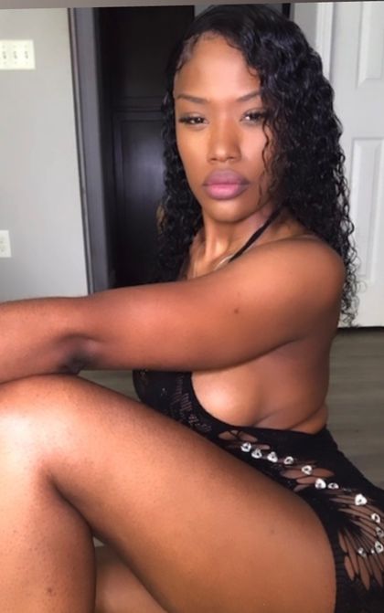 andrea.fi3lds OnlyFans picture