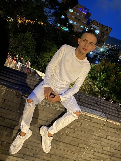 sebasangel25 OnlyFans picture