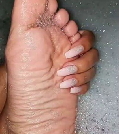yummytoehoney OnlyFans picture