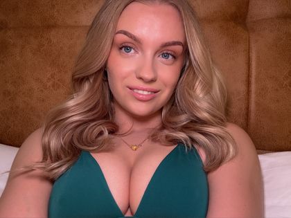 rebeccaa OnlyFans picture