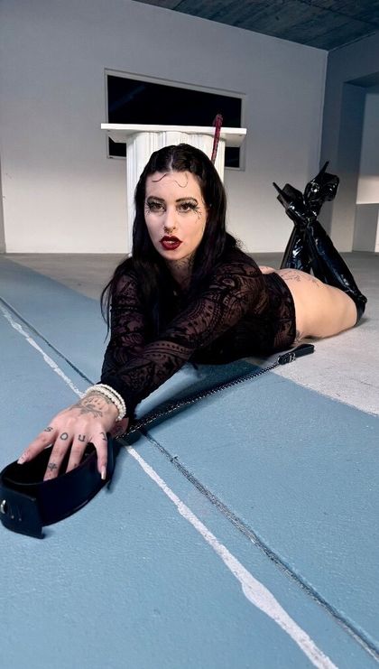 lady.valentinaofficial OnlyFans picture