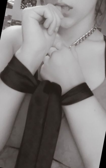 submissive.dawn02 OnlyFans picture