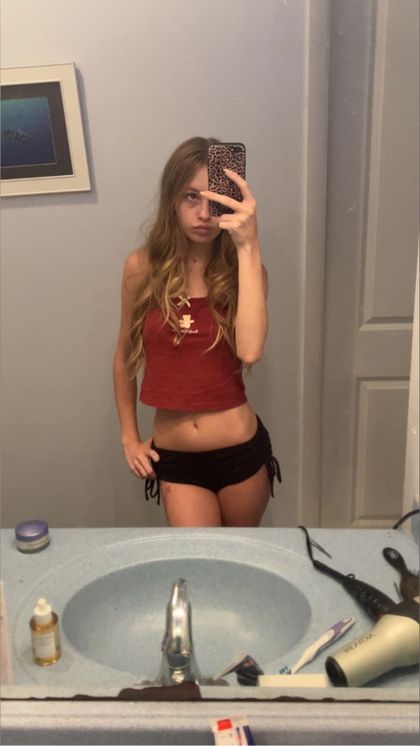 lindycar121 OnlyFans picture