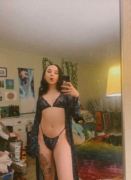 queenjsoles OnlyFans picture