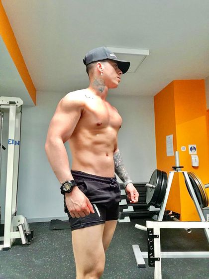 yuriandrade20 OnlyFans picture