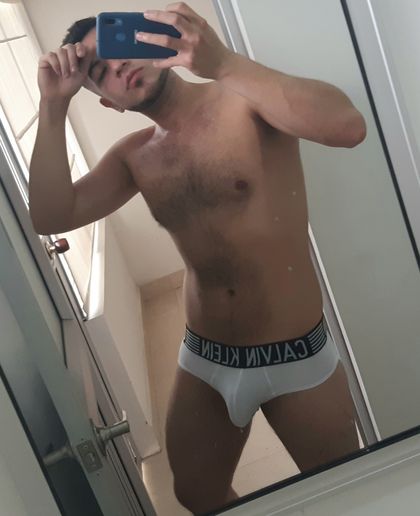 miguelv53612881 OnlyFans picture