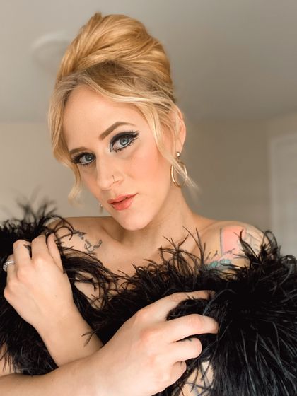 adavice OnlyFans picture