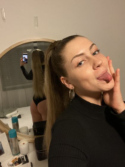 hiimtayla OnlyFans picture