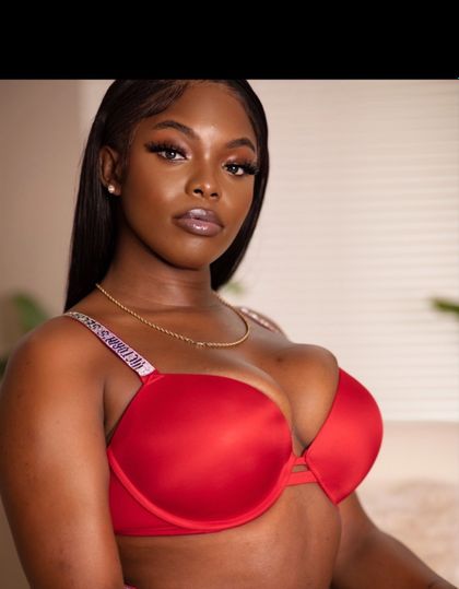 ladyluckyxxx OnlyFans picture