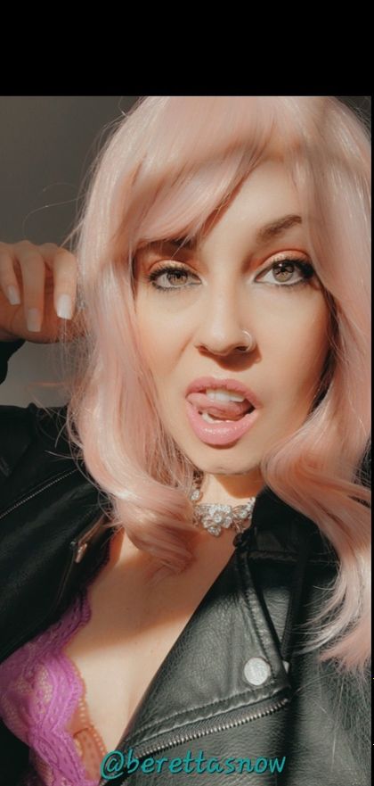berettasnow OnlyFans picture
