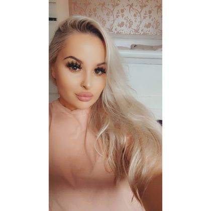 katieannw OnlyFans picture