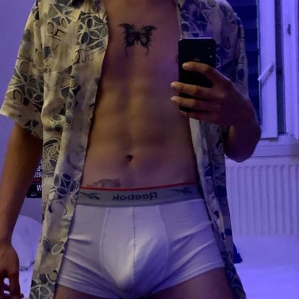 slutgirltheo OnlyFans picture