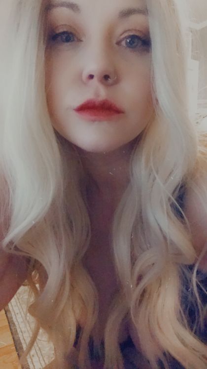 lunaloulou OnlyFans picture