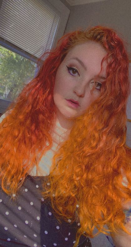 lynniebird OnlyFans picture