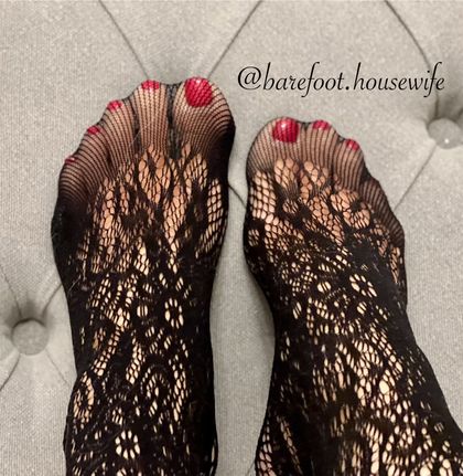 barefoot.housewife OnlyFans picture