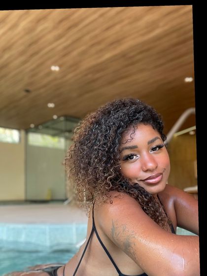 kellymedeiros OnlyFans picture