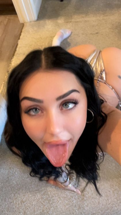 sassytessmain OnlyFans picture