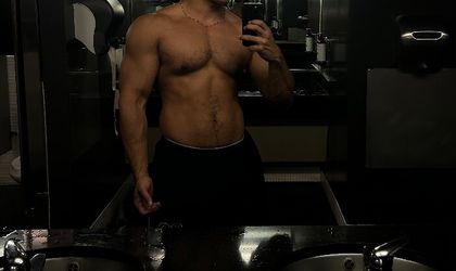 jakebedamned OnlyFans picture