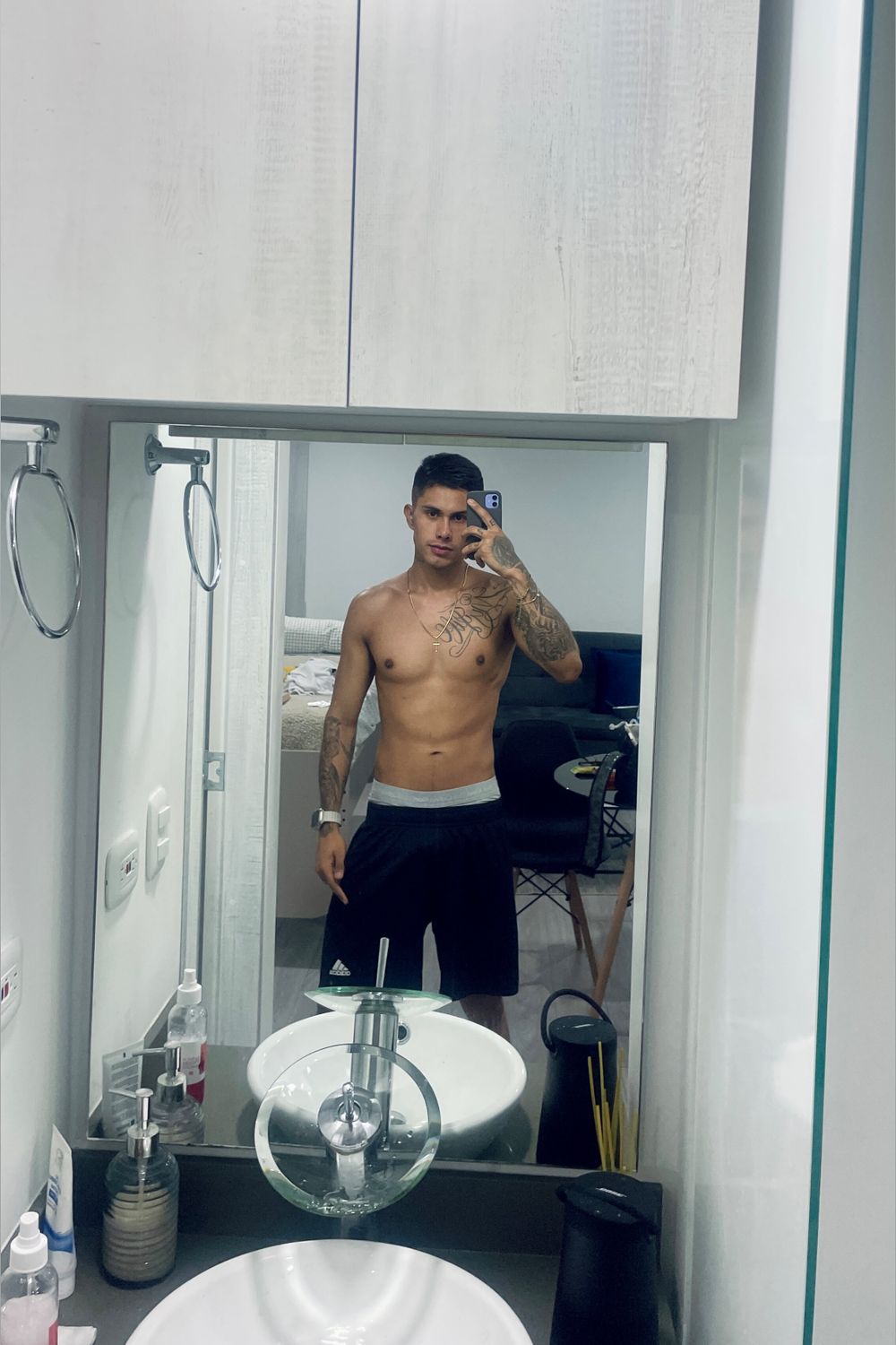 emanuelrojas977 OnlyFans profile picture