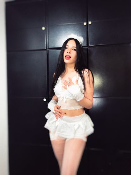 sharonlopez OnlyFans picture