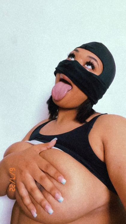 simonebrownn OnlyFans picture