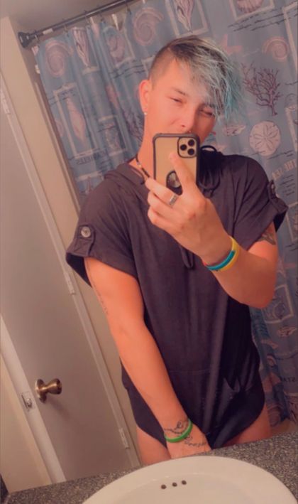 mrward0317 OnlyFans picture