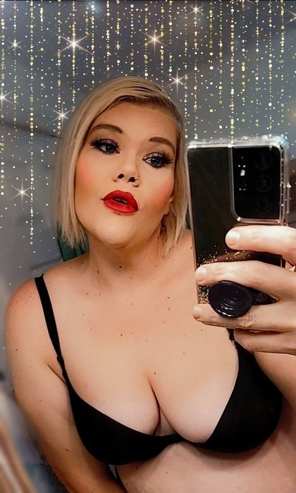 amazonbee1990 OnlyFans picture