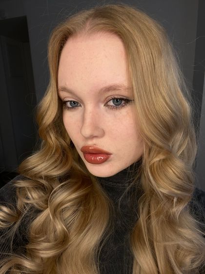olivia_frost7 OnlyFans picture