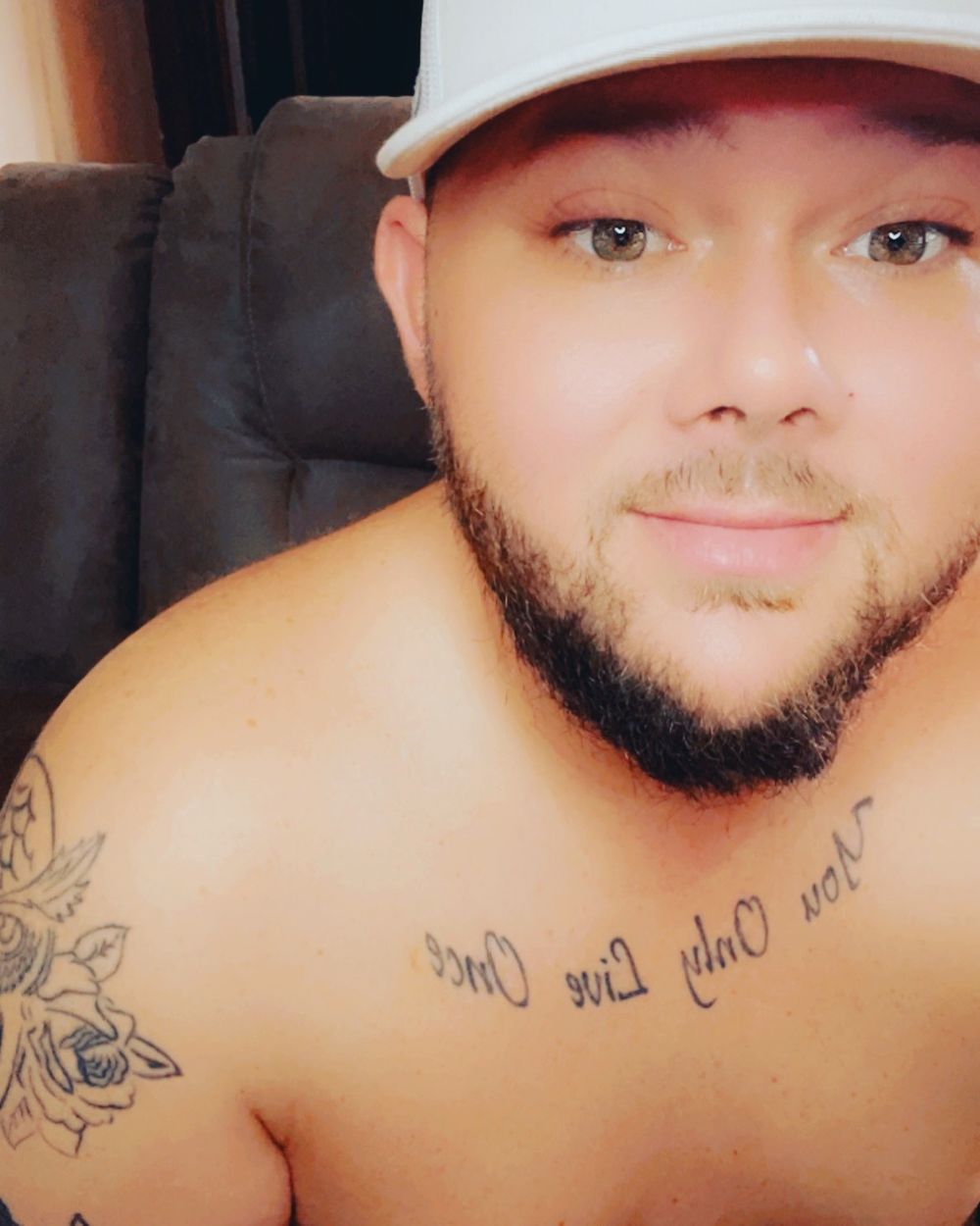 thatswingertlow OnlyFans profile picture