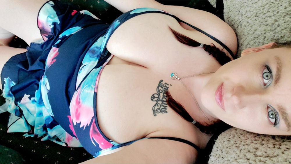 wineandwrestling OnlyFans profile picture