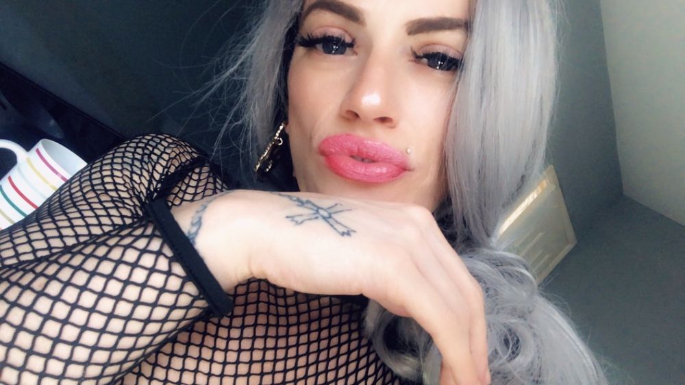 loulouubell OnlyFans profile picture