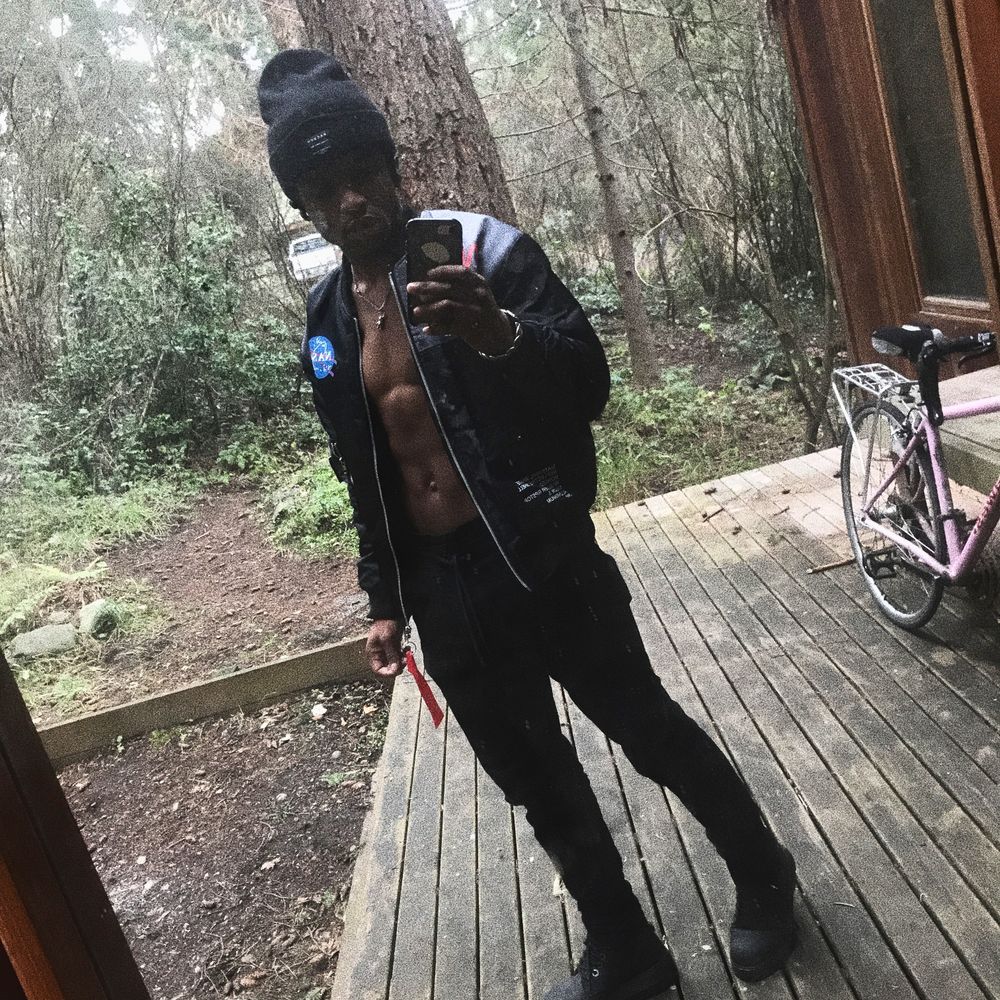 femb0ybbys OnlyFans profile picture