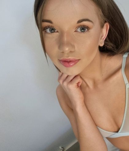 lolafayeee OnlyFans picture