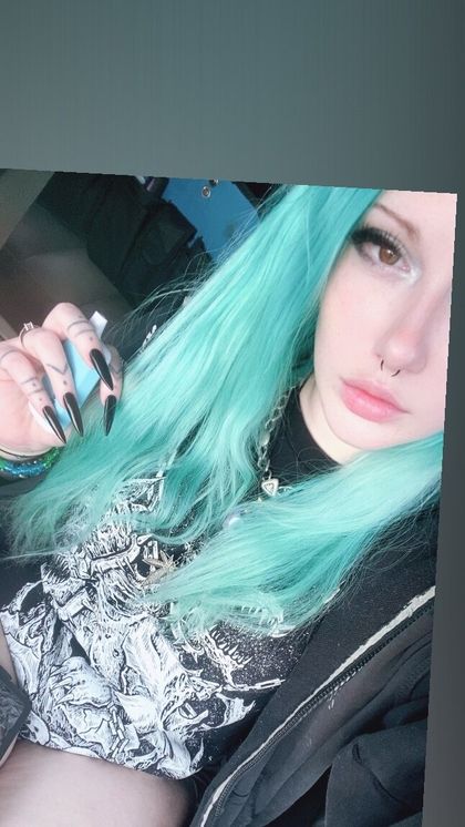 lucid_lilly OnlyFans picture