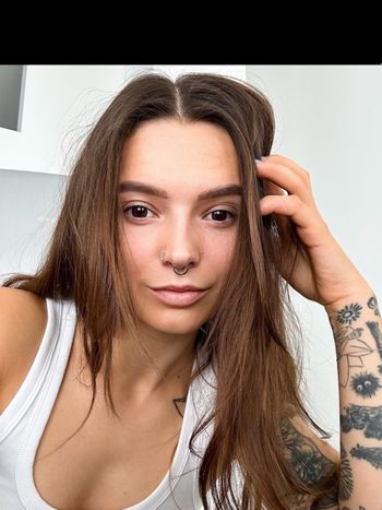 kitty_berg OnlyFans - Free Trial - Photos - Socials FansMetrics