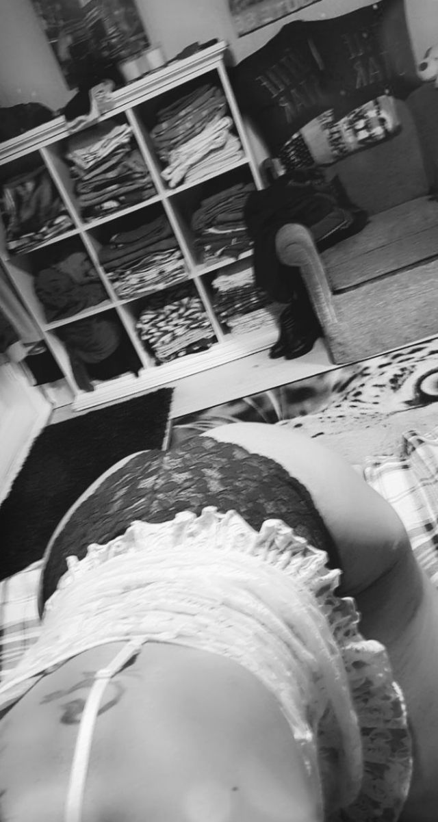 freenikkimika76 OnlyFans profile picture