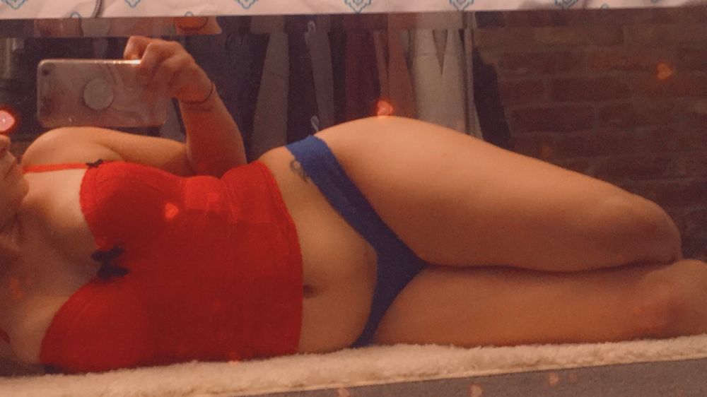 sexysecretbrit OnlyFans profile picture