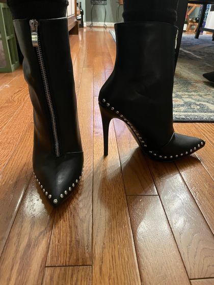 feetsiebykiki OnlyFans picture