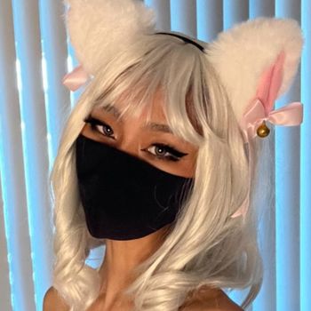 lovrese OnlyFans - Free Trial - Photos - Socials | FansMetrics.com