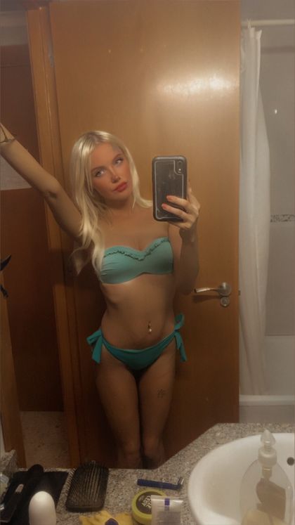 misshoneycontent OnlyFans picture