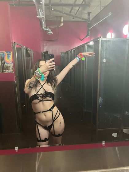 switchthewitch OnlyFans picture