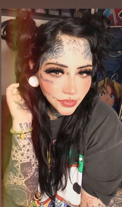 poppunktears OnlyFans picture