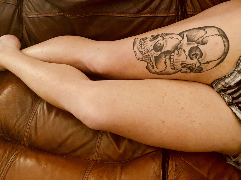 allyshotlegs OnlyFans profile picture