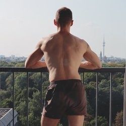 hungberlinguy OnlyFans picture