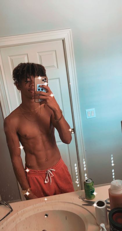 kahmari_official OnlyFans picture