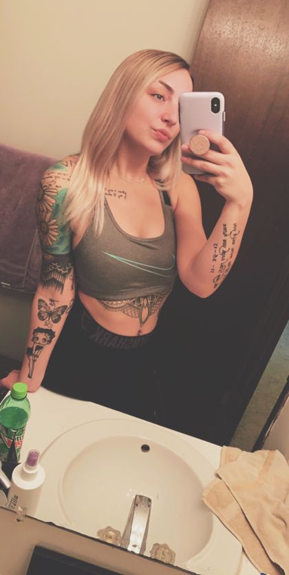 u16923401 OnlyFans picture